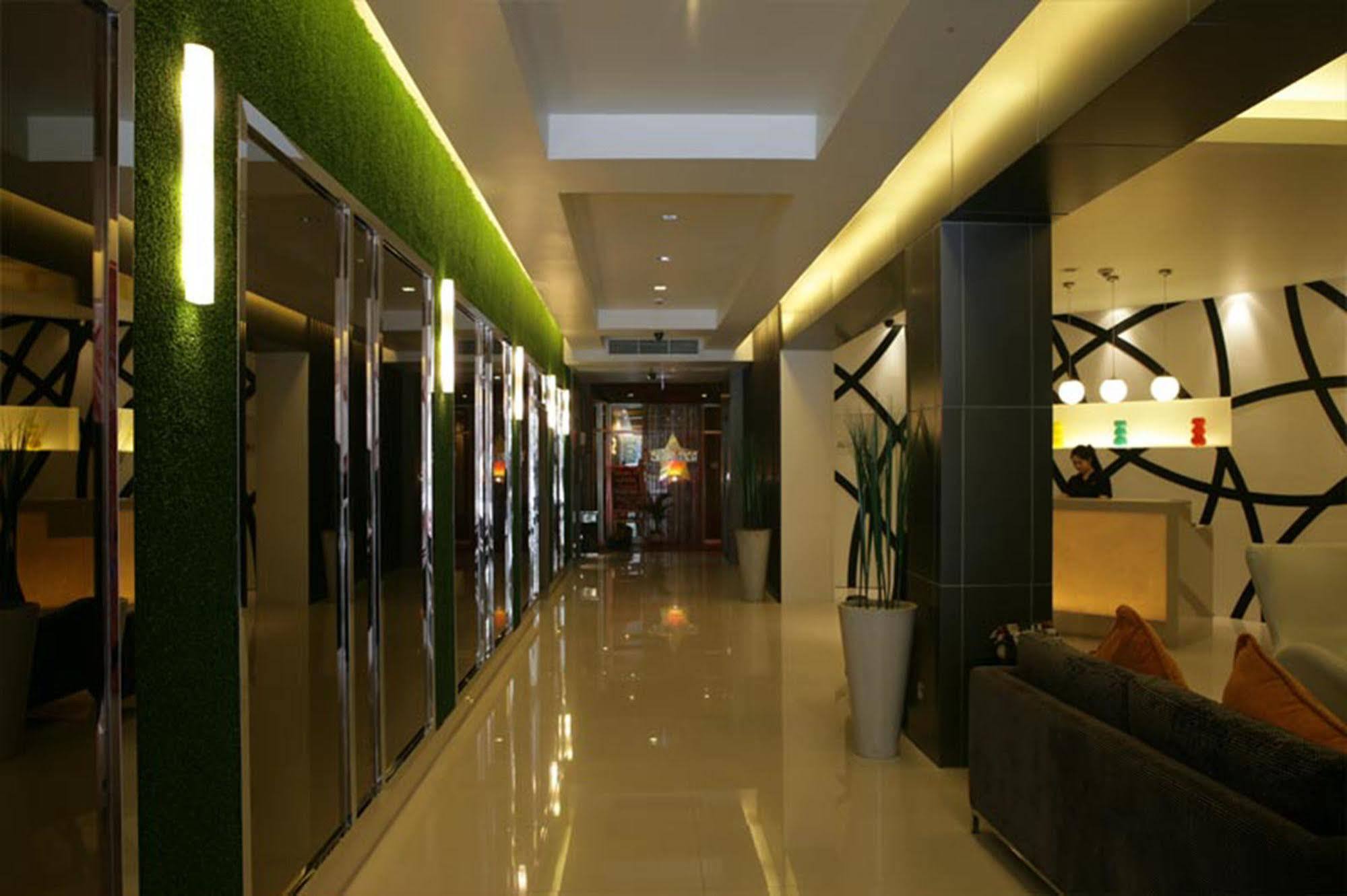 Legacy Hotel Bangkok Sukhumvit Interior photo