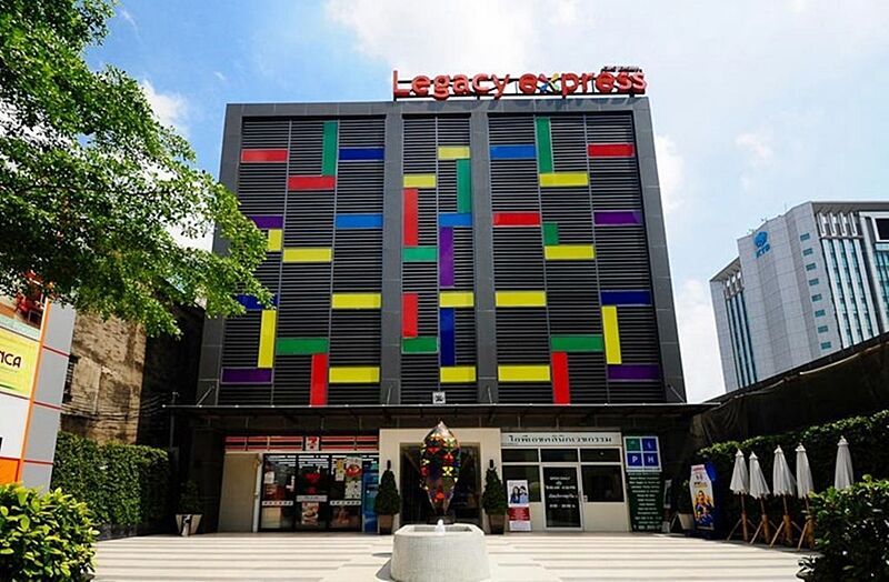Legacy Hotel Bangkok Sukhumvit Exterior photo